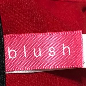 ALL BRANDS FREE SHIPPING ON ALL ITEMS IN CLOSET